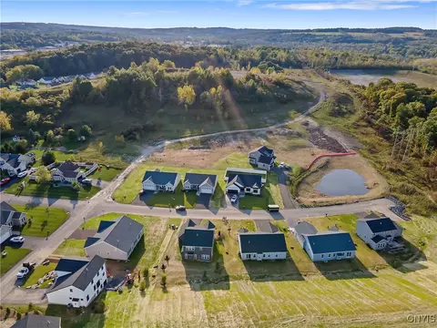 View/Area - 5952 Venus Path, Camillus, NY 13031 photo 4 of 6