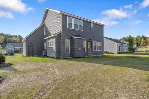 Exterior - 5952 Venus Path, Camillus, NY 13031 photo 6 of 7