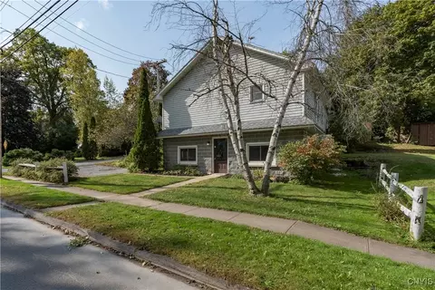 31 Anthony St, Alexandria, NY 13607