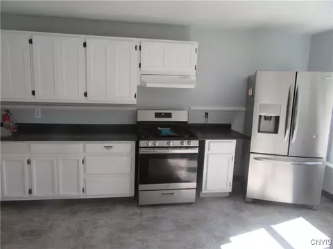 36 Spring St, Schroeppel, NY 13135 photo 12