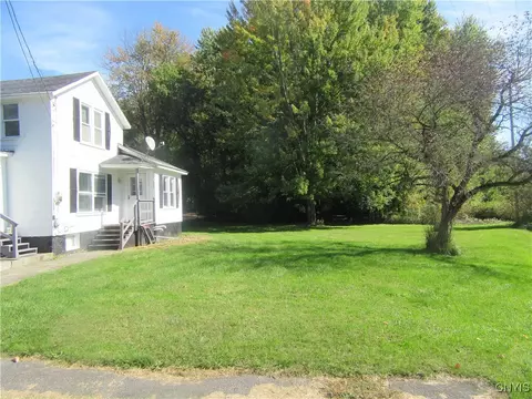 36 Spring St, Schroeppel, NY 13135 photo 32