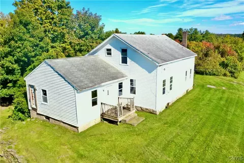 3441 Depot Rd, Sennett, NY 13021