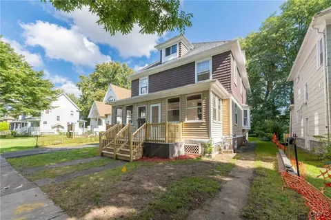 148-150 150 Fillmore St, Rochester, NY 14611
