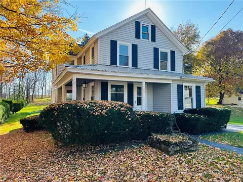 594 Stump Rd, Skaneateles Falls, NY 13153