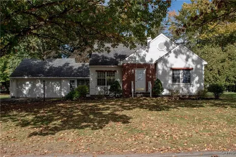 103 Bond St, Deerfield, NY 13502