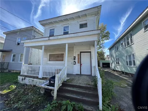 720 Lansing St, Utica, NY 13501