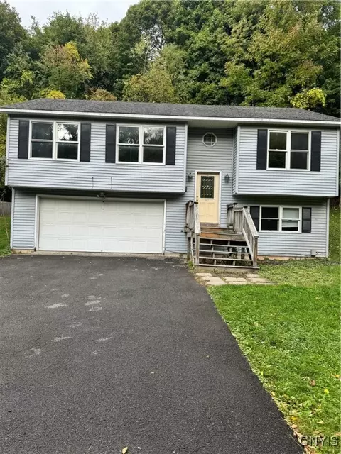 161 Houston Ave, Syracuse, NY 13210
