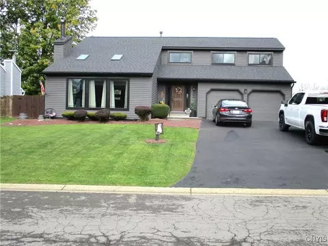 223 Walters Dr, Salina, NY 13088