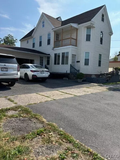 705 Second St, Utica, NY 13501