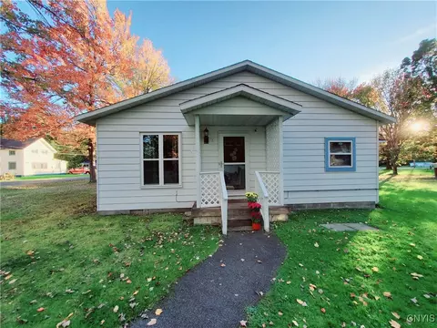 85 North St, Cleveland, NY 13042