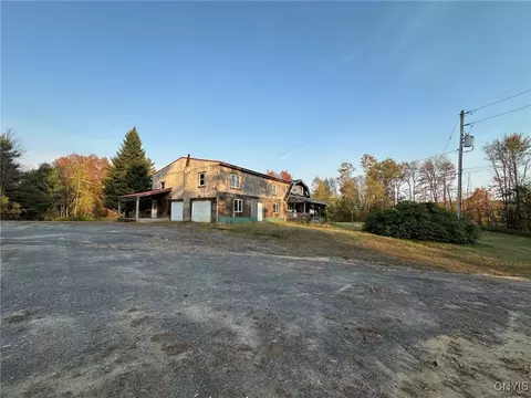 370 Pardeeville Rd, Russia, NY 13324