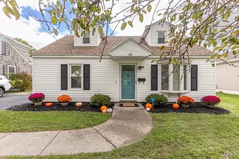 197 Elton Ave, Onondaga, NY 13205