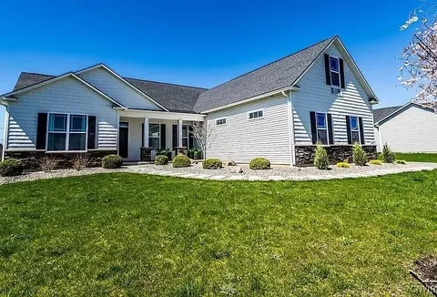 8442 Mediator, Clay, NY 13041