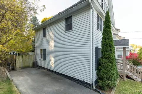 230 Eldorado St, Syracuse, NY 13206 photo 28