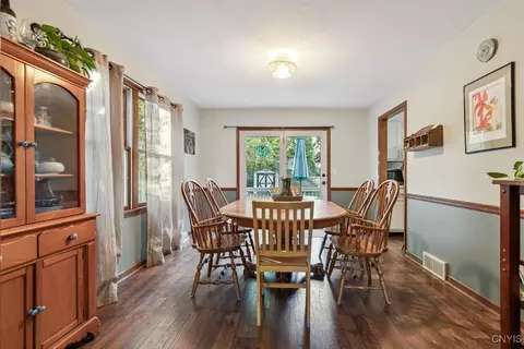 230 Eldorado St, Syracuse, NY 13206 photo 9