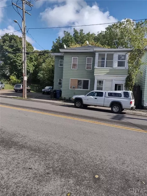 920 Butternut St, Syracuse, NY 13208