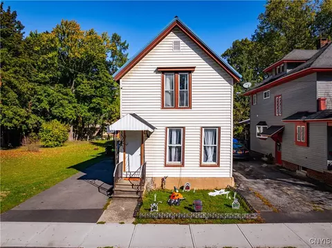 Exterior - 42 3rd St, German Flatts, NY 13357 photo 2 of 5
