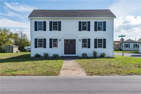 202 Military Rd, Hounsfield, NY 13685