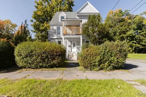 326-328 Holland St, Syracuse, NY 13204