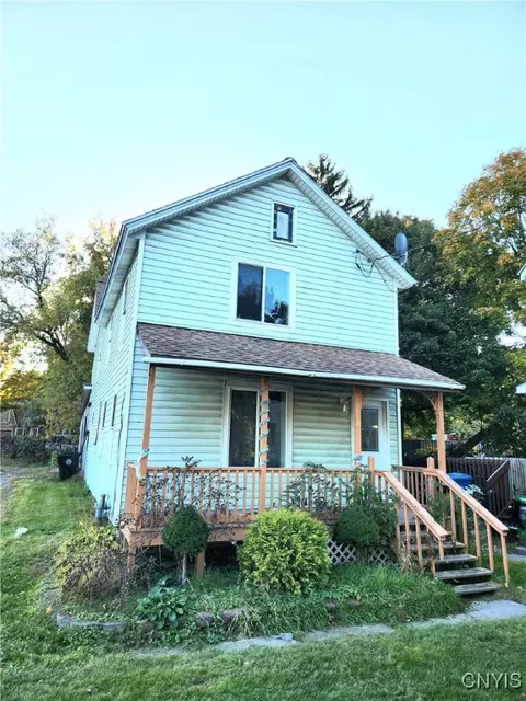 6 N Greenbush St, Cortland, NY 13045