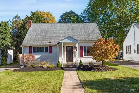 1929 Valley Dr, Syracuse, NY 13207