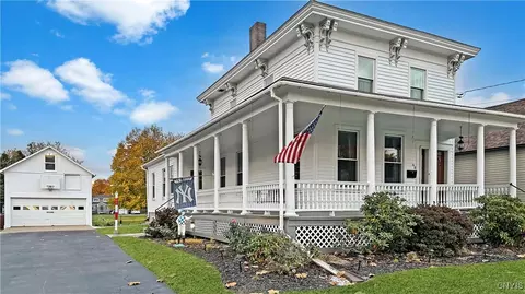 68 Main St, Whitestown, NY 13492