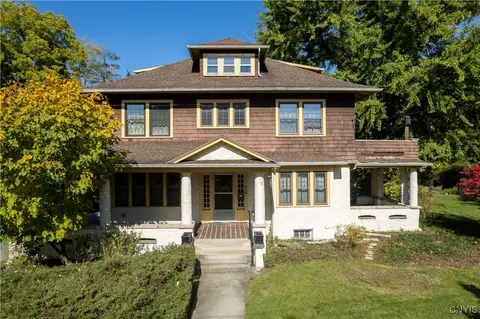 209 W Franklin St, Fayetteville, NY 13066