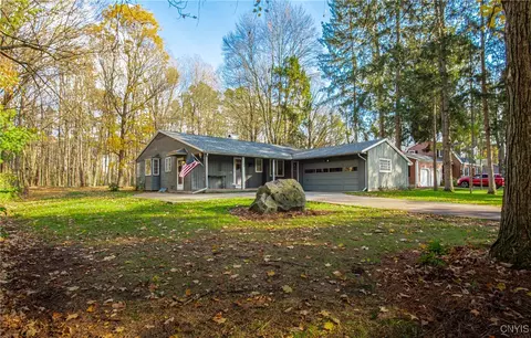8689 Teugega Point Rd, Rome, NY 13440