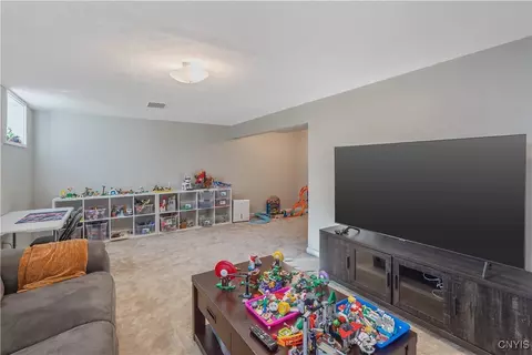 303 Lansdowne Rd, Syracuse, NY 13214 photo 28