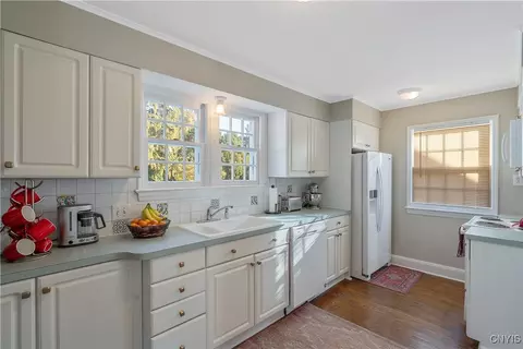 303 Lansdowne Rd, Syracuse, NY 13214 photo 13