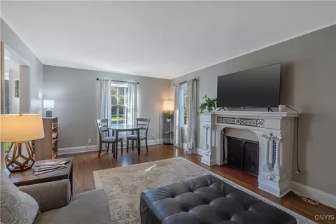 303 Lansdowne Rd, Syracuse, NY 13214 photo 5