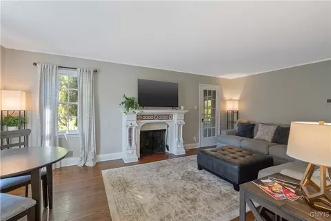 303 Lansdowne Rd, Syracuse, NY 13214 photo 6