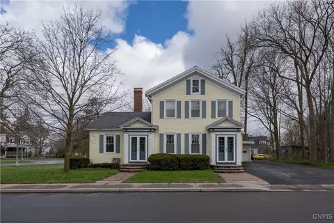 270 Clinton St, Watertown, NY 13601