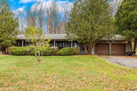 7007 Bush Rd, Jamesville, NY 13078