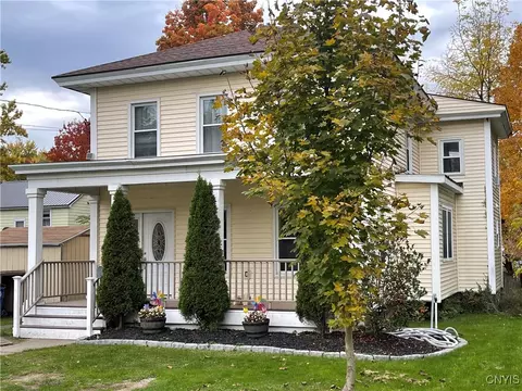 507 Oneida St, Fulton, NY 13069