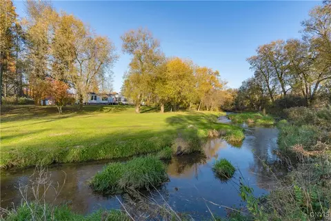 8327 Bolton Rd, Henderson, NY 13650