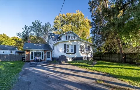 208 Breman Ave, Salina, NY 13211