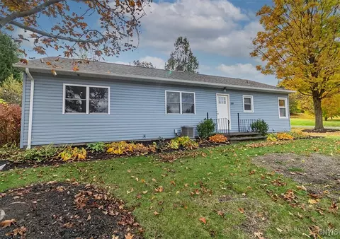 229 W Genesee St, Sullivan, NY 13037