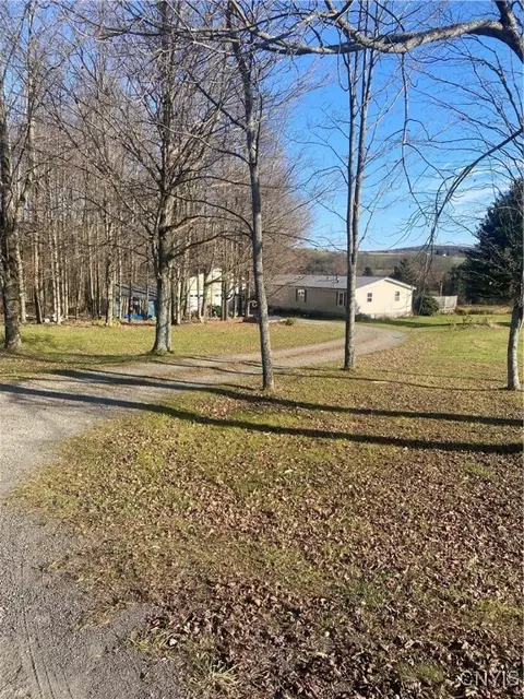 1050 Albro Rd, Marathon, NY 13803