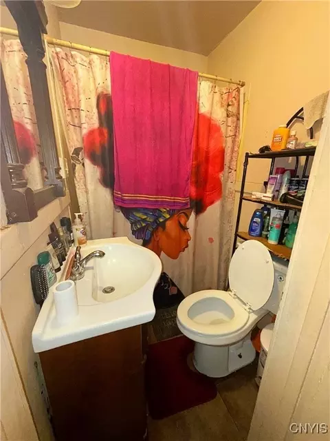 400 Bellevue Ave, Syracuse, NY 13204 photo 7