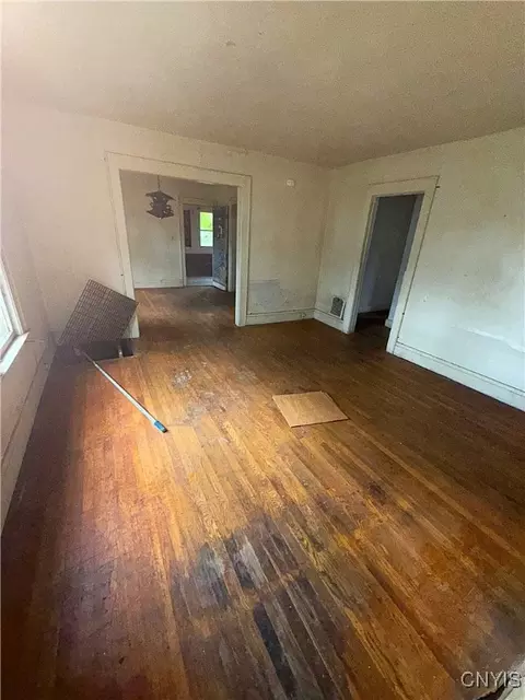 400 Bellevue Ave, Syracuse, NY 13204 photo 25