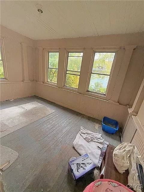 400 Bellevue Ave, Syracuse, NY 13204 photo 9