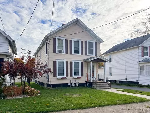229 Caroline Ave, Geddes, NY 13209