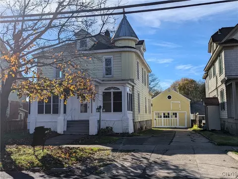 408 S 4th St, Fulton, NY 13069