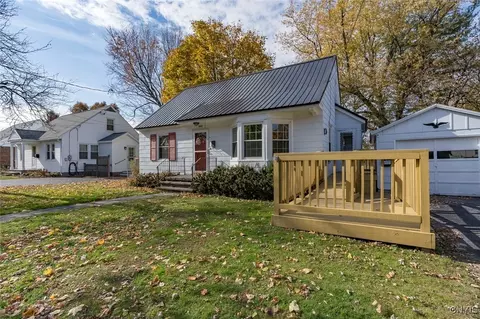 308 Iroquois Ave W, Watertown, NY 13601