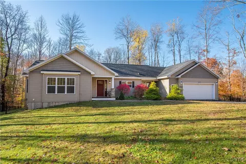 7624 Oakview Ter, Floyd, NY 13440