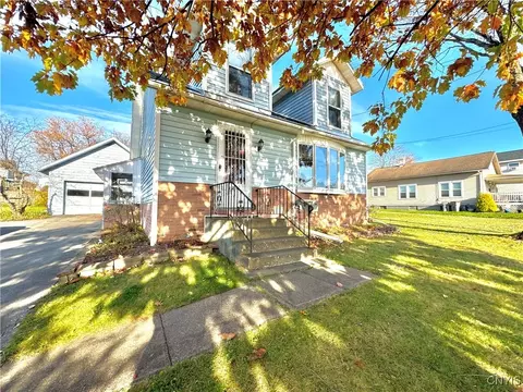 926 Calvert St, Rome, NY 13440