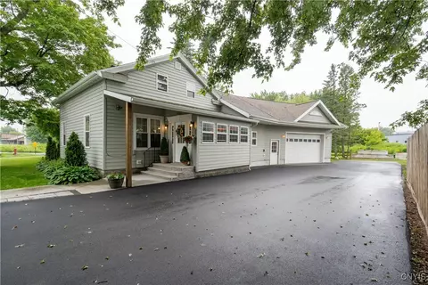 10159 Washington St, Copenhagen, NY 13626