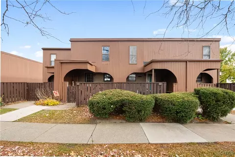 255 Cedar Ct, Van Buren, NY 13027