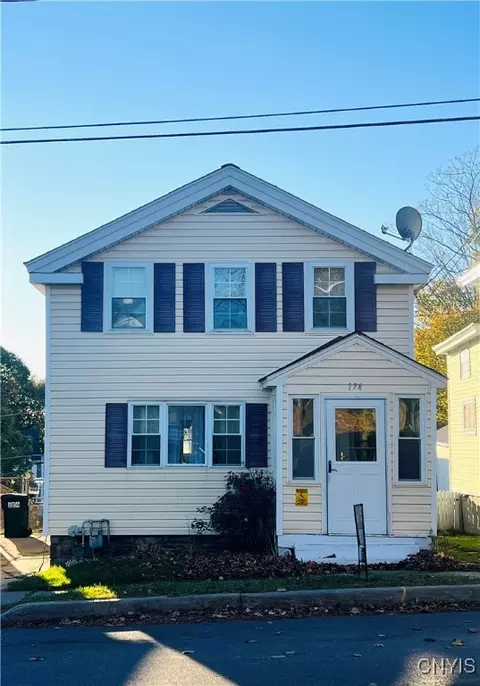 174 E 4th St, Oswego, NY 13126